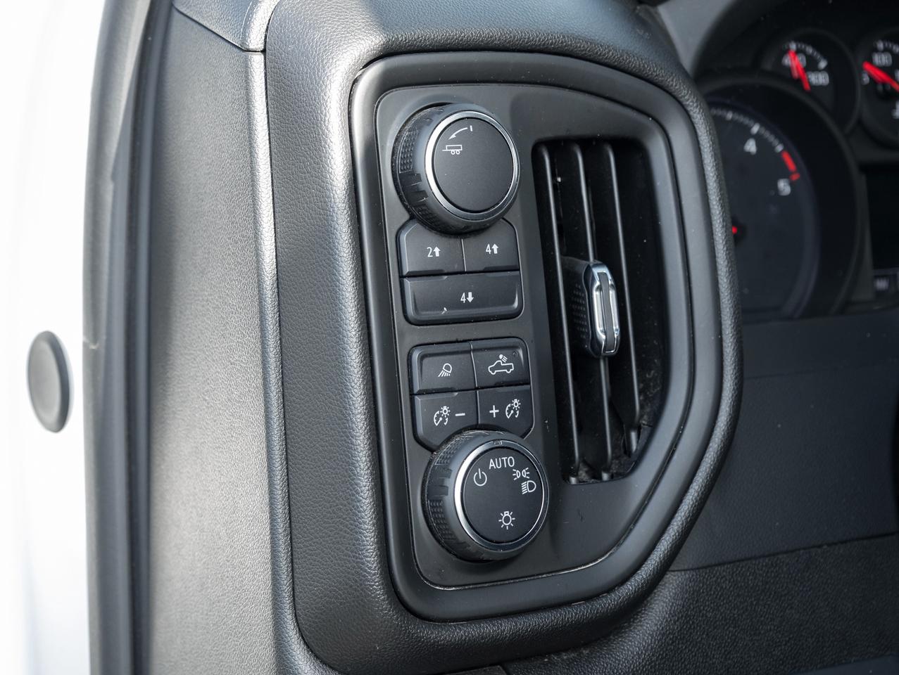 2024 Chevrolet SILVERADO 2500HD 4WD Crew Cab 159  Custom   Value Pkg   Z71 Off Rd. Photo