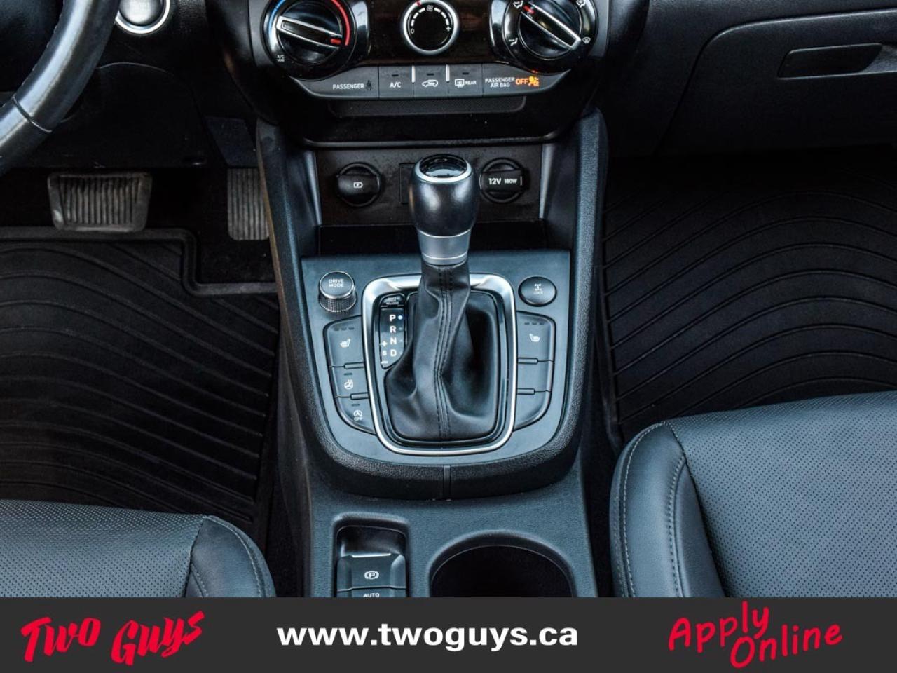 2023 Hyundai KONA 2.0L Preferred AWD   LEATHER   SUNROOF Photo