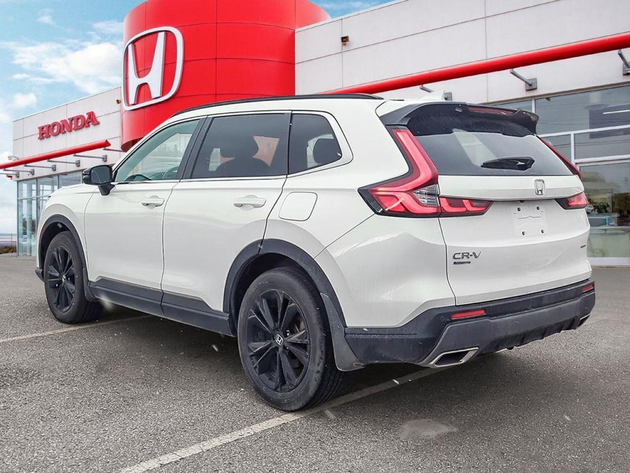 2025 Honda CR-V Hybrid Touring Photo