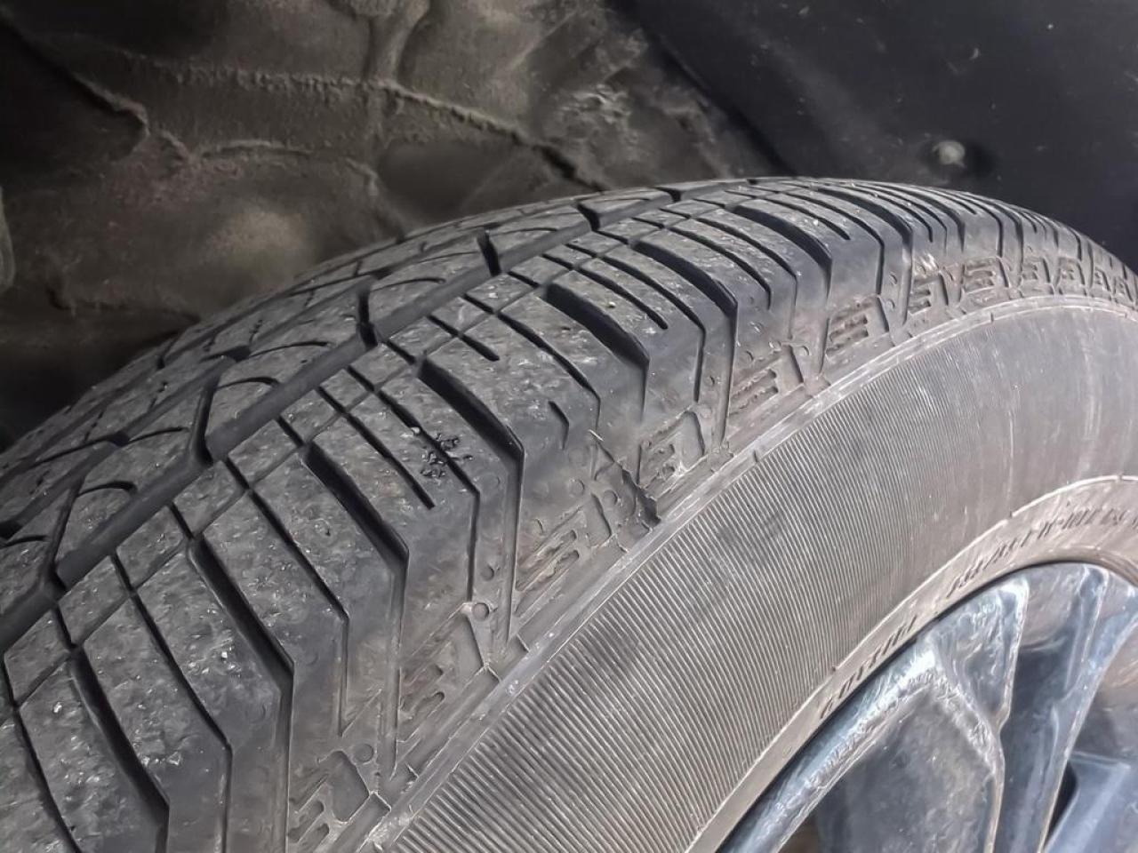 2025 Honda CR-V Hybrid Touring Photo