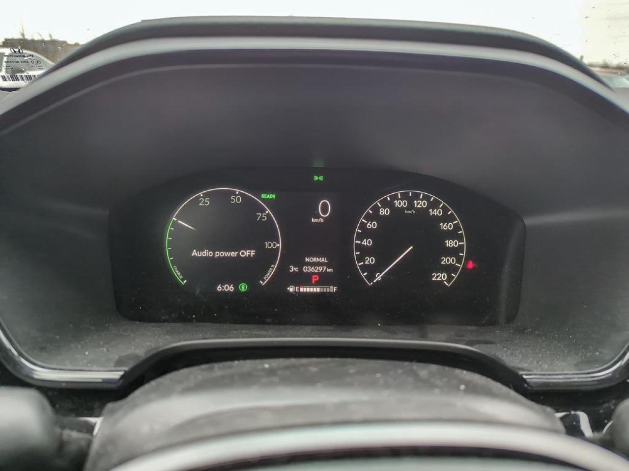 2025 Honda CR-V Hybrid Touring Photo