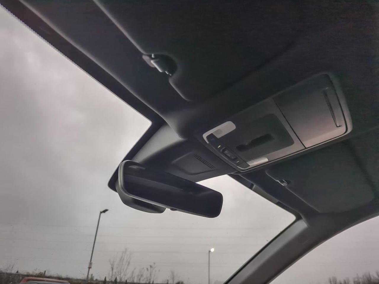 2025 Honda CR-V Hybrid Touring Photo