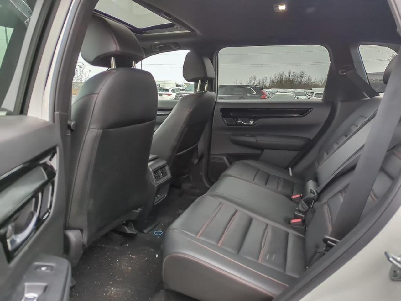 2025 Honda CR-V Hybrid Touring Photo