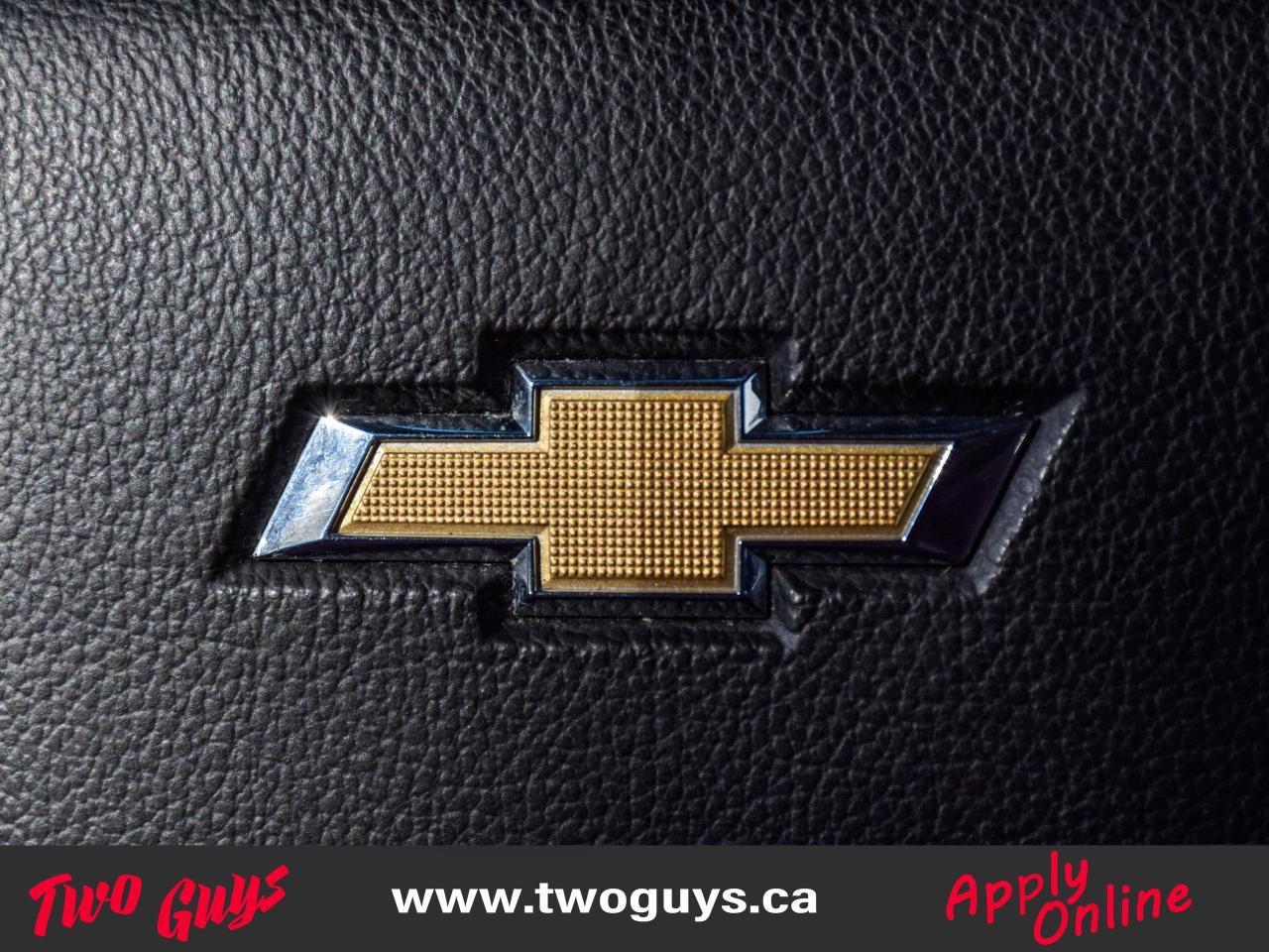 2018 Chevrolet Silverado 1500 1LTZ 5.3L 4WD Crew   Tow Pkg   New Tires Photo