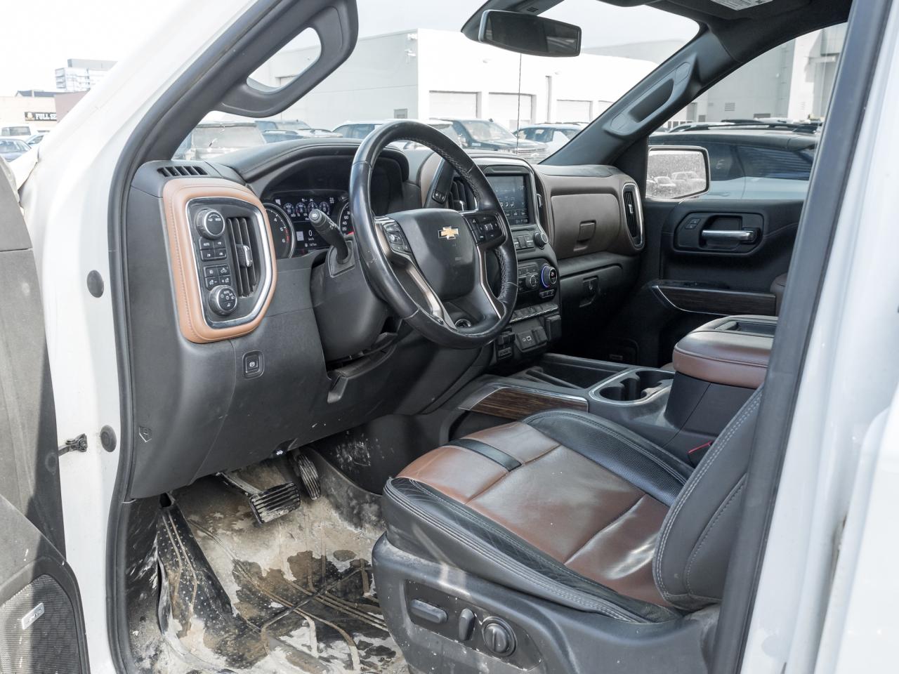 2022 Chevrolet Silverado 1500 LTD 4WD Crew Cab 147  High Country   Loaded! Diesel! Photo