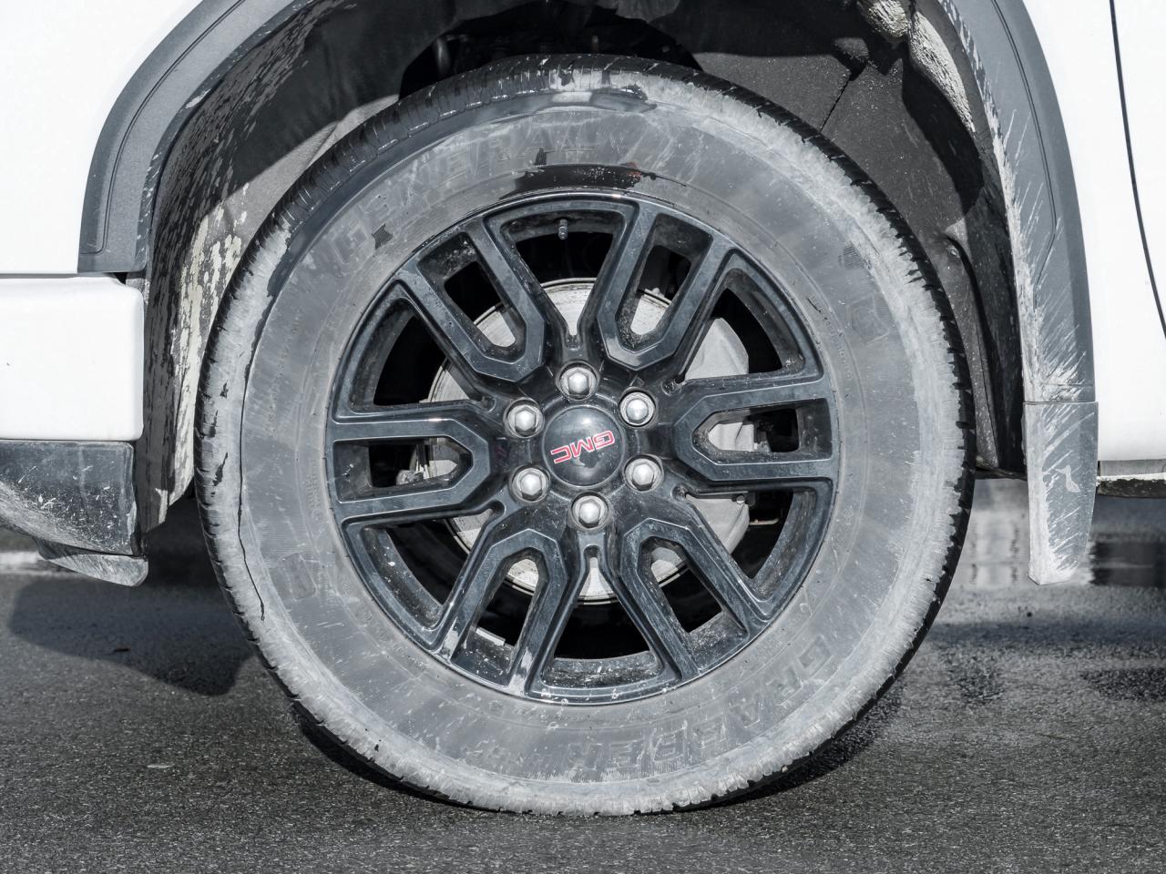 2023 GMC Sierra 1500 4WD Crew Cab 147  Elevation   Black Package Photo