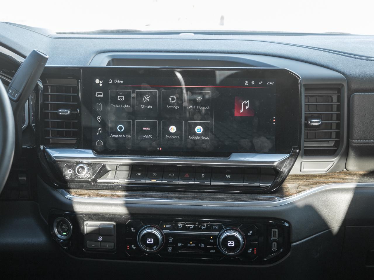 2023 GMC Sierra 1500 4WD Crew Cab 147  Elevation   Black Package Photo