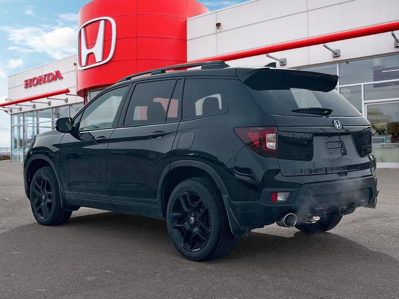 2025 Honda Passport Black Edition Photo3