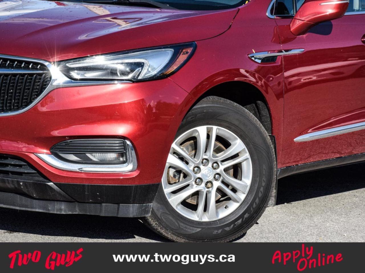 2019 Buick Enclave Essence 3.6L AWD   7 Pass Lthr   Pwr Hatch Photo