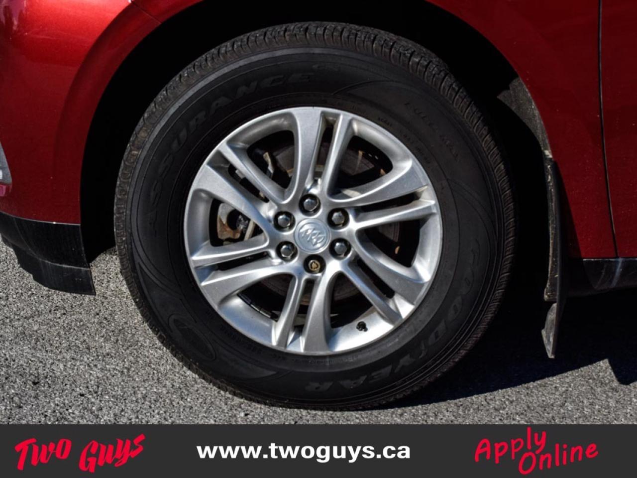 2019 Buick Enclave Essence 3.6L AWD   7 Pass Lthr   Pwr Hatch Photo