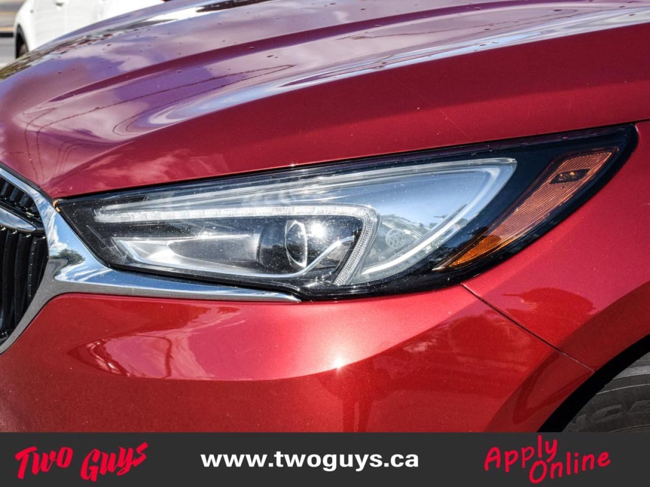 2019 Buick Enclave Essence 3.6L AWD   7 Pass Lthr   Pwr Hatch Photo