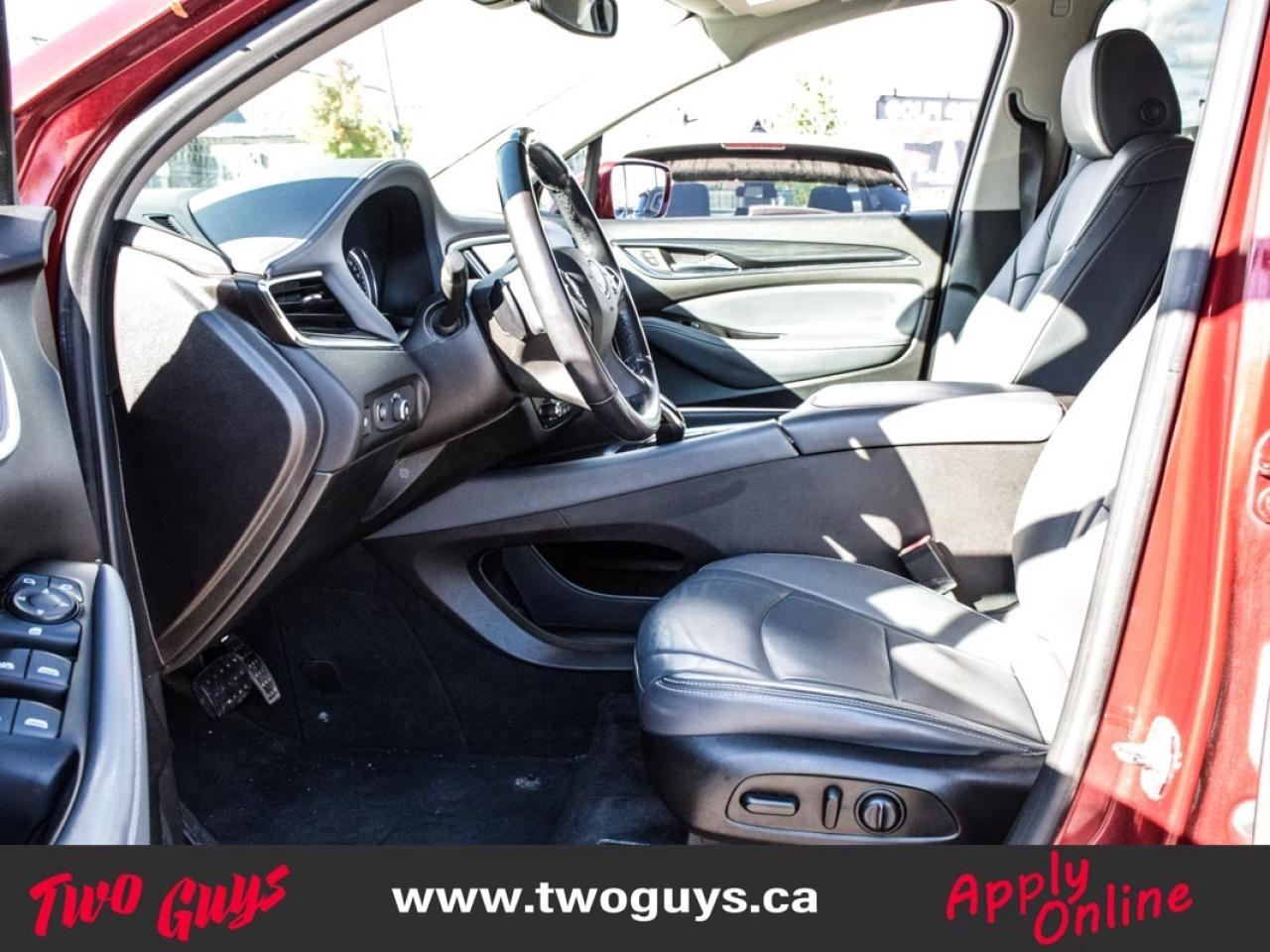 2019 Buick Enclave Essence 3.6L AWD   7 Pass Lthr   Pwr Hatch Photo