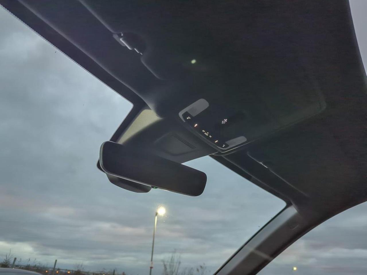 2024 Honda CR-V Hybrid Touring Photo