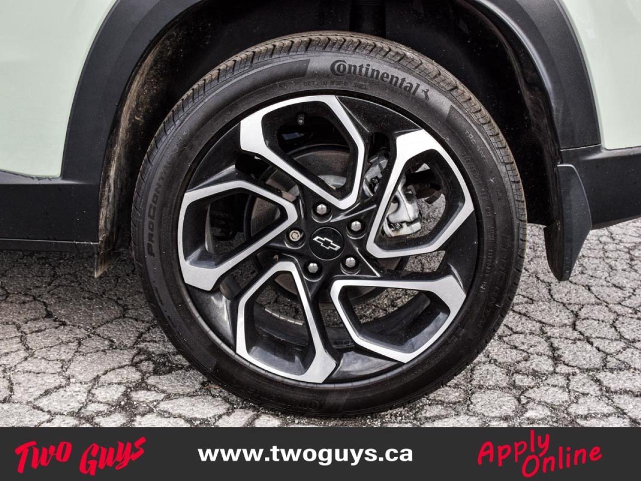 2024 Chevrolet Trax 2RS   Sunroof   Leather   Lease Return   Cacti Gre Photo