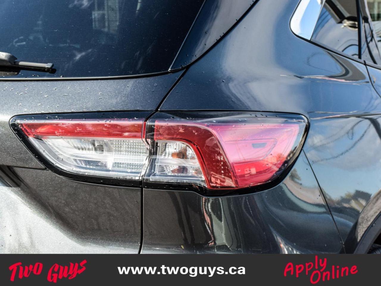 2020 Ford Escape SEL 1.5L FWD   New Tires   Nav   Leather Photo