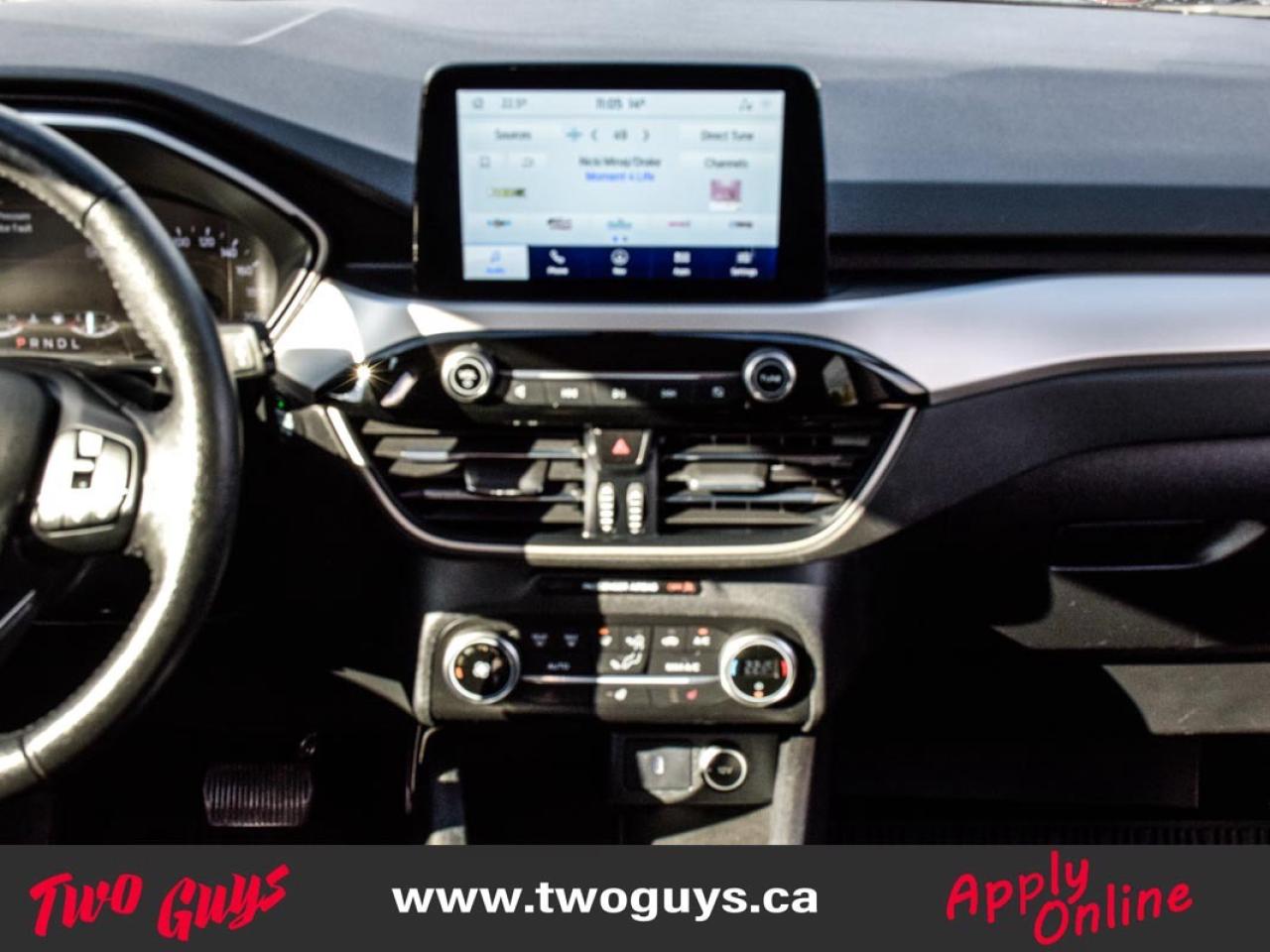 2020 Ford Escape SEL 1.5L FWD   New Tires   Nav   Leather Photo