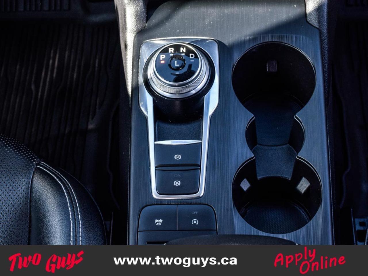 2020 Ford Escape SEL 1.5L FWD   New Tires   Nav   Leather Photo