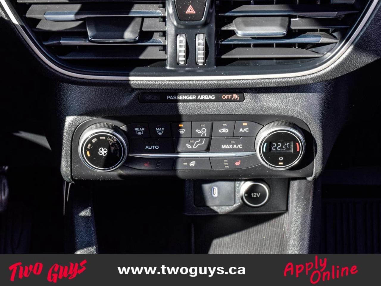 2020 Ford Escape SEL 1.5L FWD   New Tires   Nav   Leather Photo