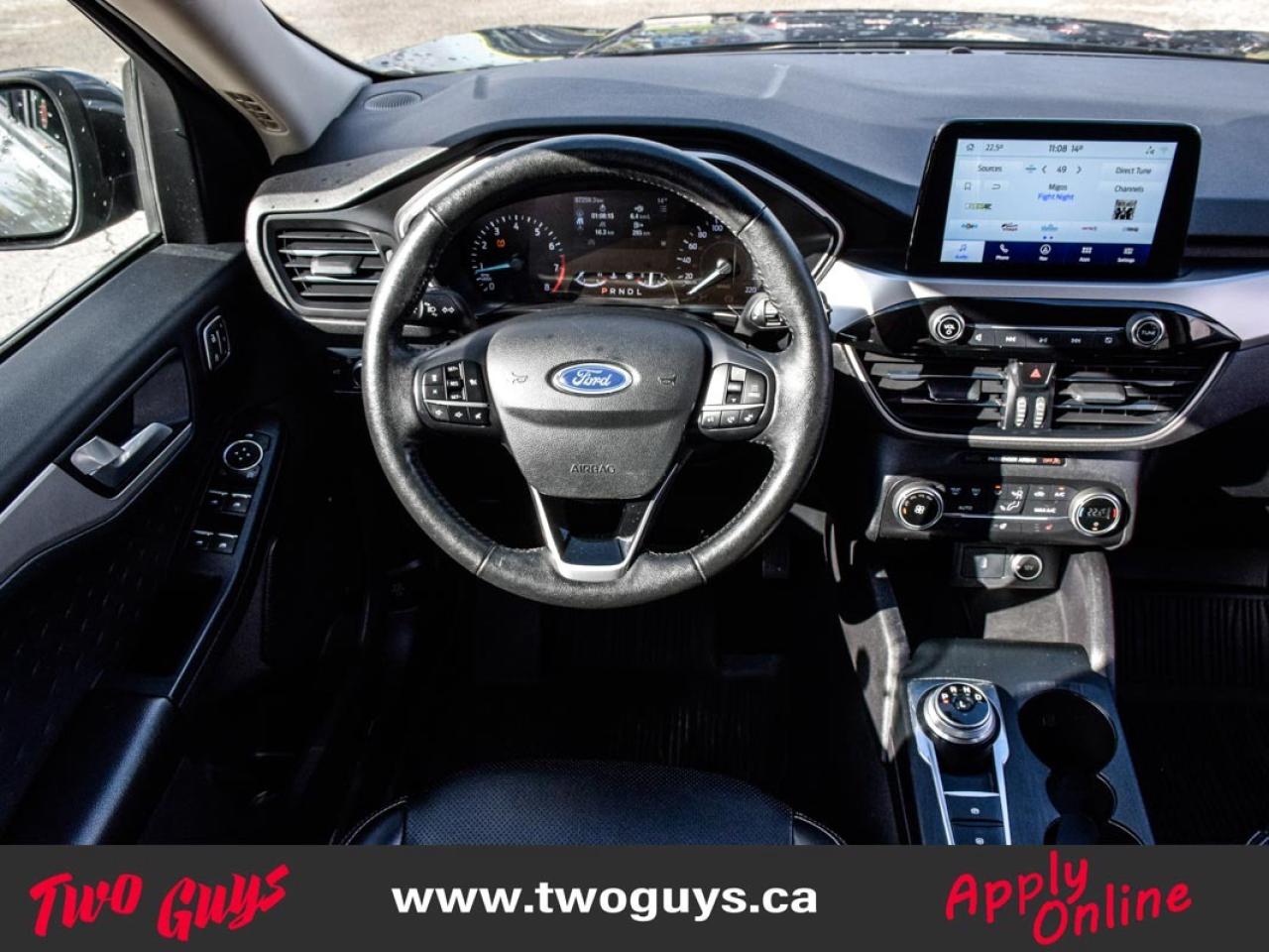 2020 Ford Escape SEL 1.5L FWD   New Tires   Nav   Leather Photo