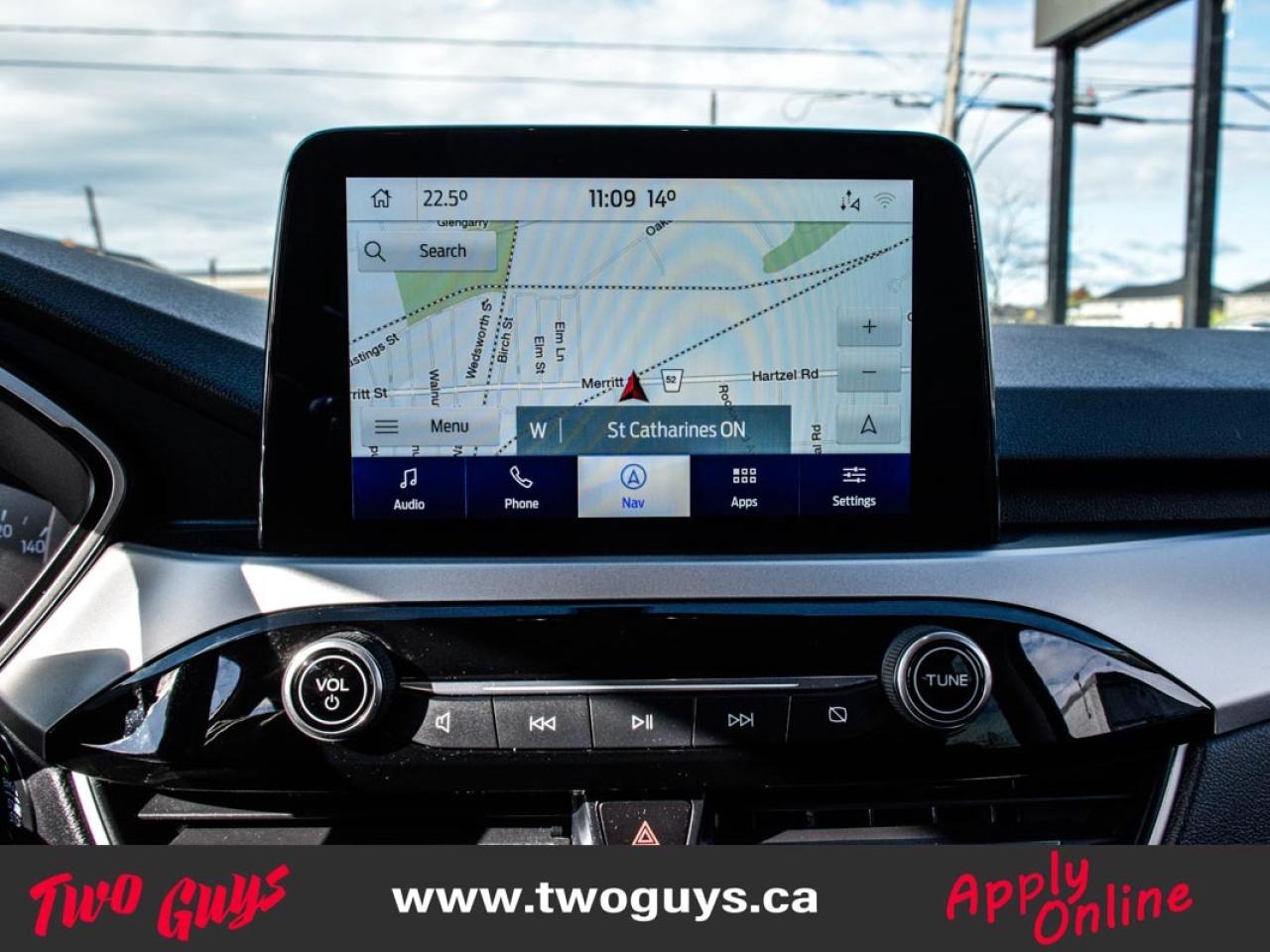 2020 Ford Escape SEL 1.5L FWD   New Tires   Nav   Leather Photo