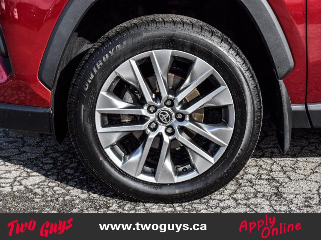 2023 Toyota RAV4 Limited AWD Sunroof Leather Nav Back Up Camera Photo