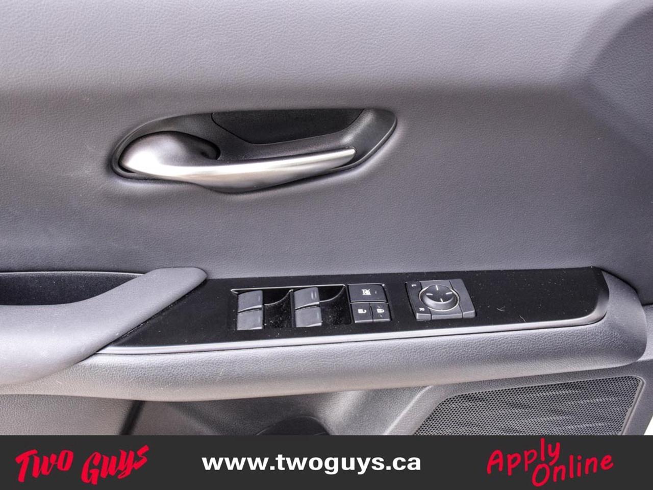 2023 Lexus UX 250h AWD   Htd Cool Lthr   Sunroof Photo