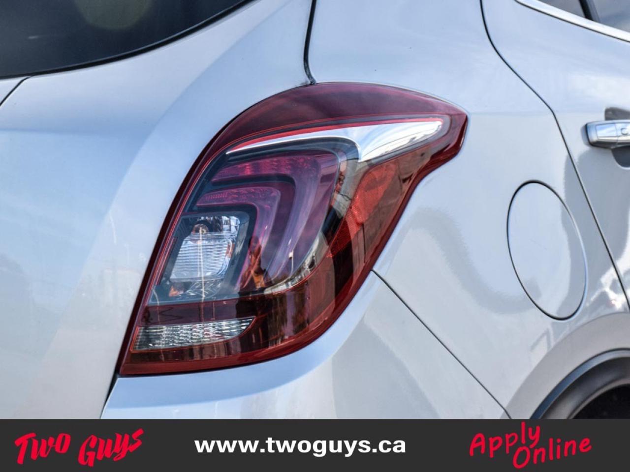 2017 Buick Encore AWD 4dr Essence Leather Nav Sunroof Back Up Cam Photo