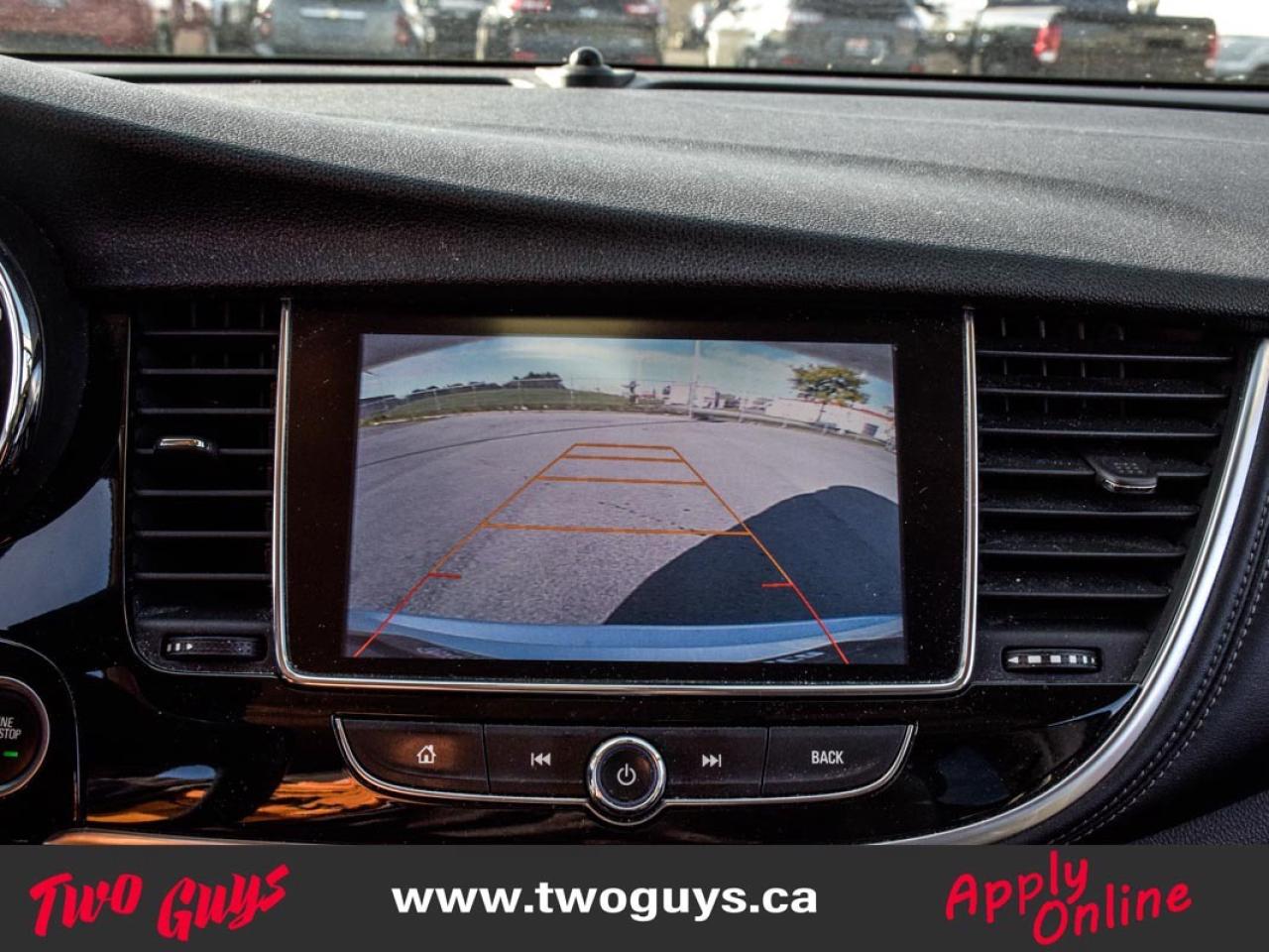 2017 Buick Encore AWD 4dr Essence Leather Nav Sunroof Back Up Cam Photo