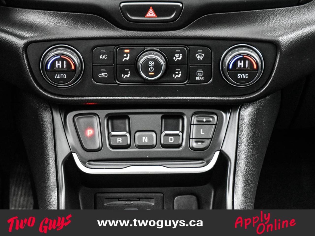 2020 GMC Terrain Denali 2.0L AWD   Htd Cooled Lthr   Panoroof   Nav Photo