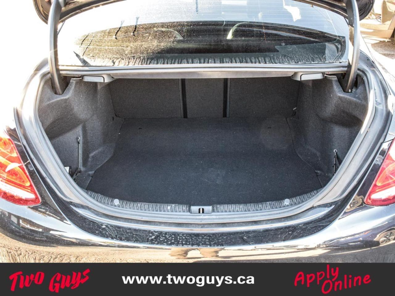 2018 Mercedes-Benz C-Class C 300 4MATIC Sedan Leather Panoroof Back Up Cam Photo