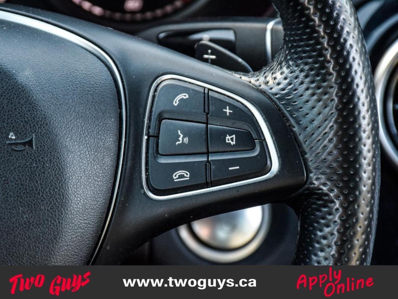 2018 Mercedes-Benz C-Class C 300 4MATIC Sedan Leather Panoroof Back Up Cam Photo