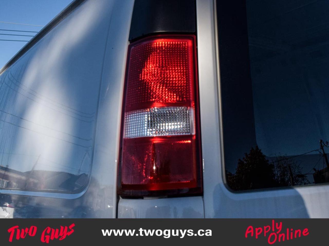 2021 Chevrolet Express 6.6L V8   135WB Cargo   Vinyl   Tow Pkg Photo