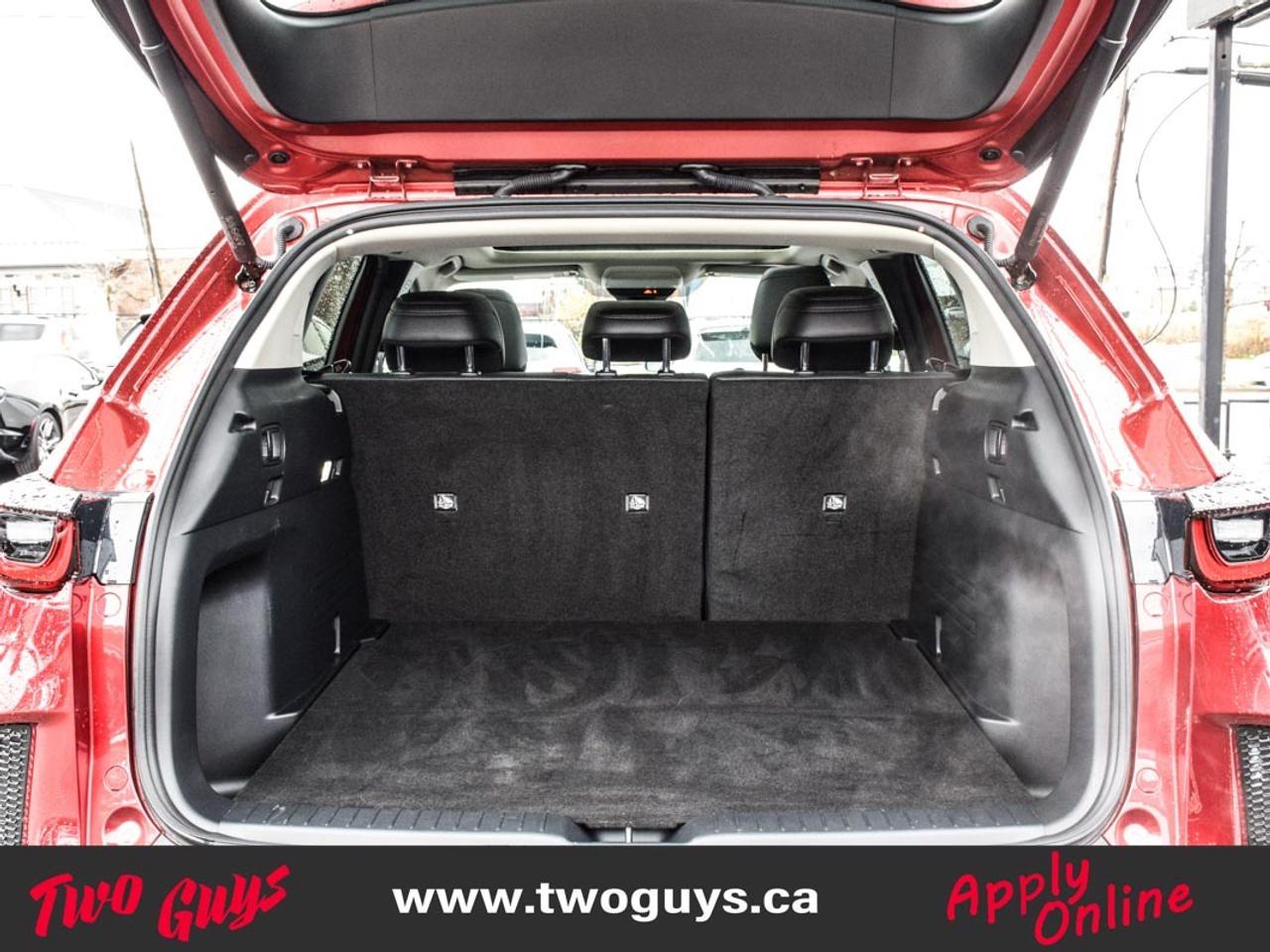 2024 Mazda CX-50 GT   2.5L Turbo AWD   Lthr   Nav   Panoroof Photo