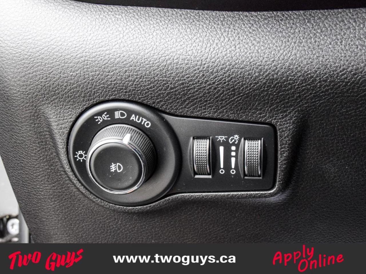 2022 Jeep Compass Trailhawk 4WD   Remote Start   Htd Seats Photo