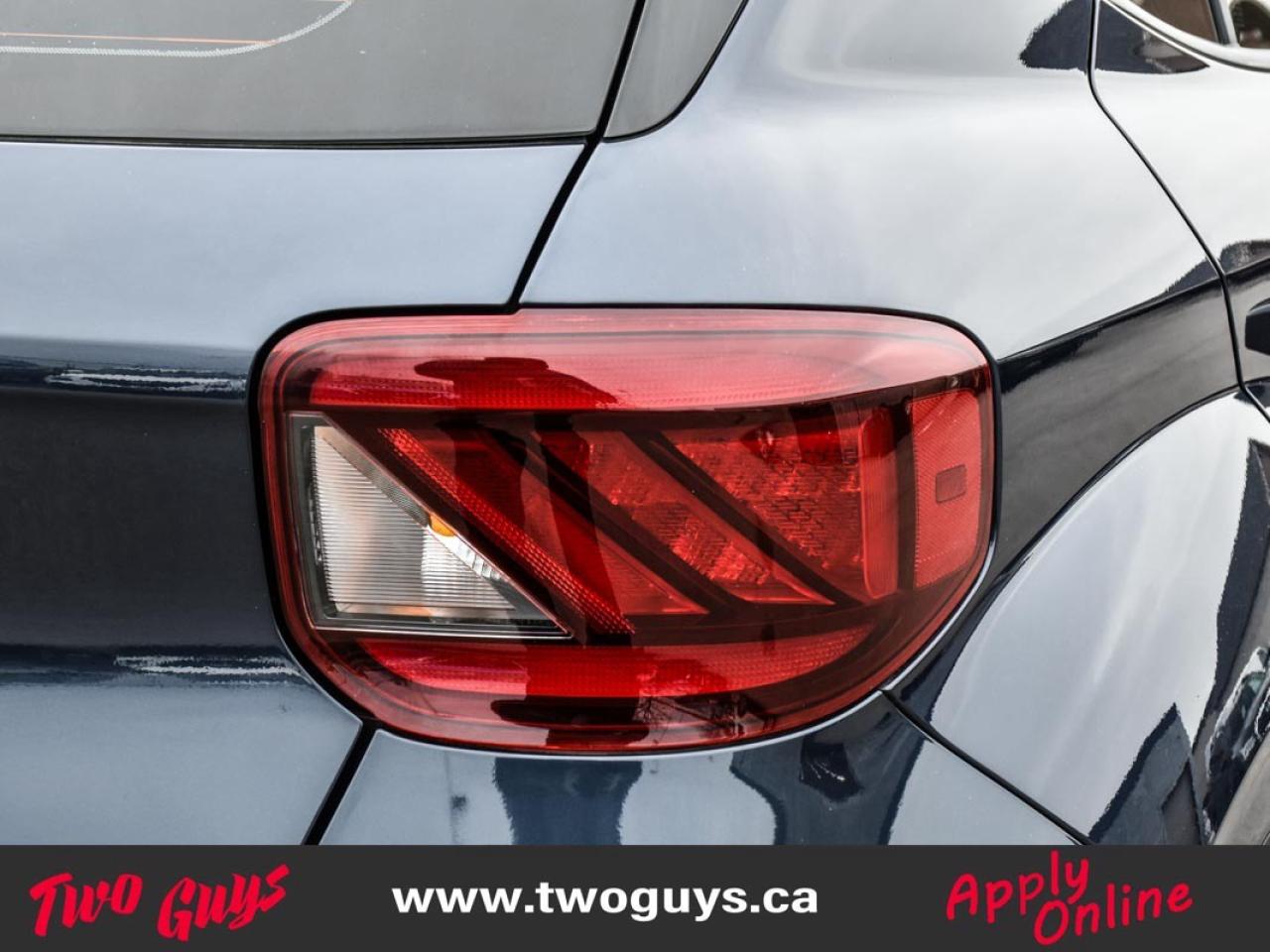 2020 Hyundai Venue Ultimate   Denim Pkg   Sunroof   Nav Photo