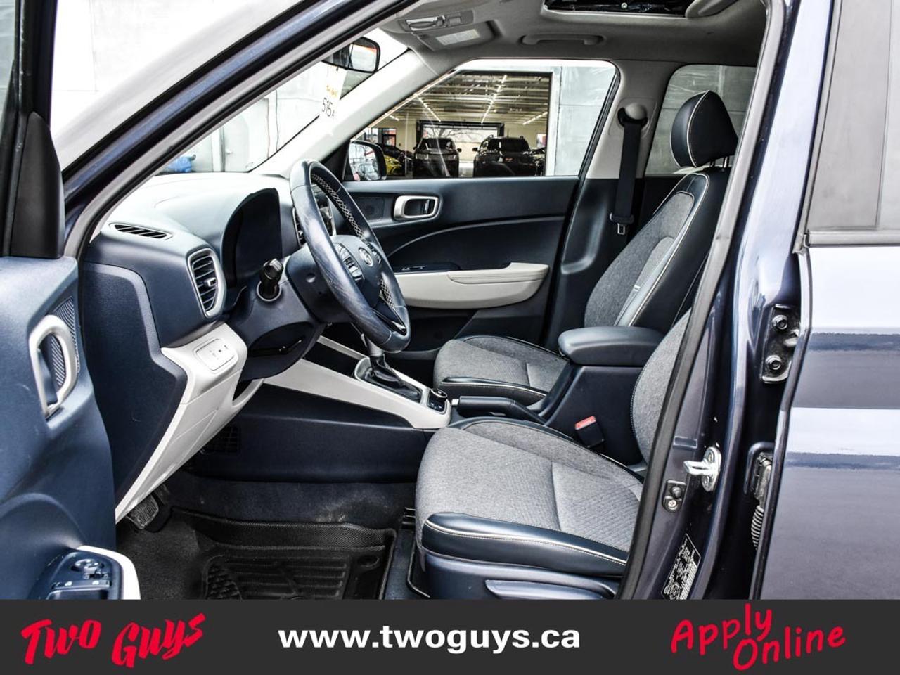 2020 Hyundai Venue Ultimate   Denim Pkg   Sunroof   Nav Photo