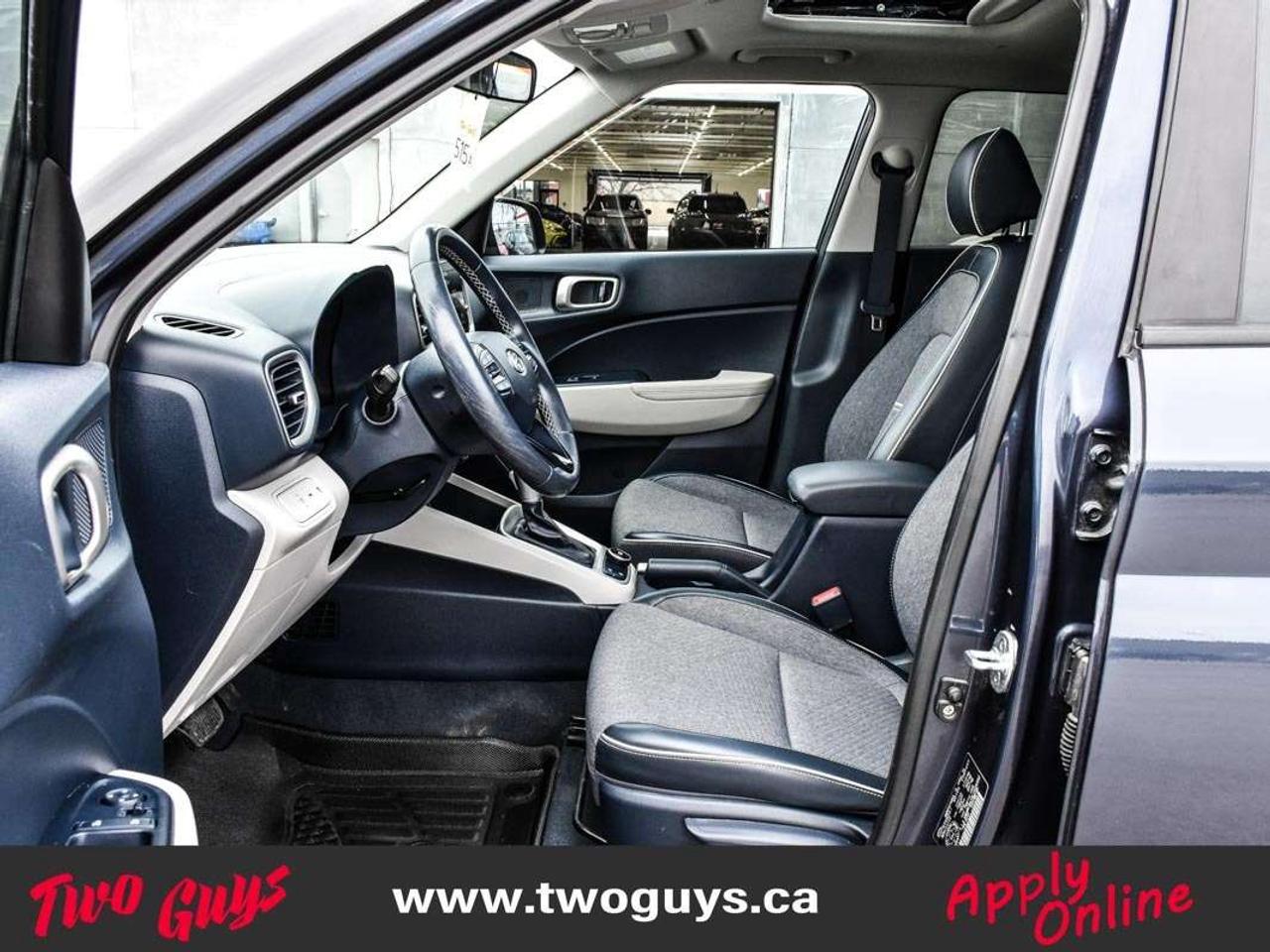 2020 Hyundai Venue Ultimate   Denim Pkg   Sunroof   Nav Photo