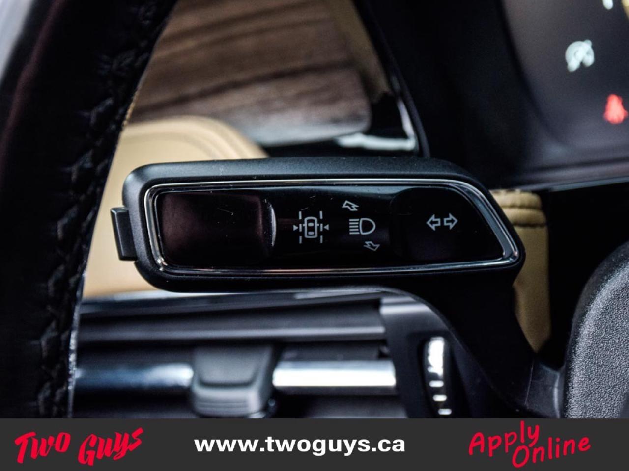 2022 Lincoln Corsair Reserve AWD Co-Pilot Luxury Leather Nav Panoroof Photo