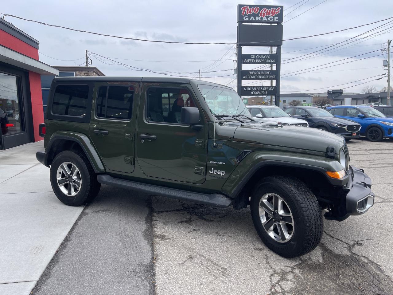 2022 Jeep Wrangler Unlimited Sahara 4x4 Leather Nav Back Up Camera Photo