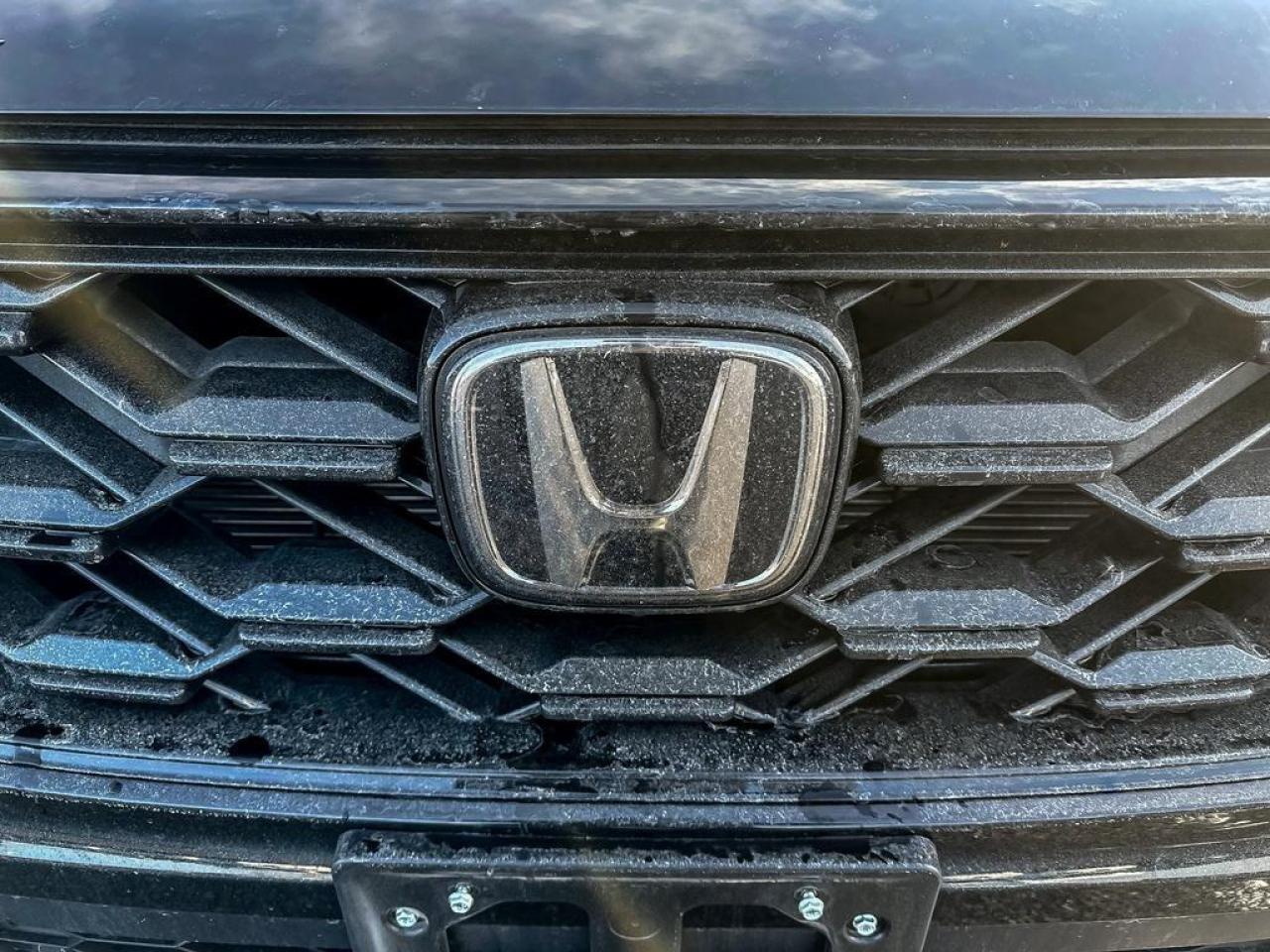 2025 Honda CR-V Hybrid Touring Photo