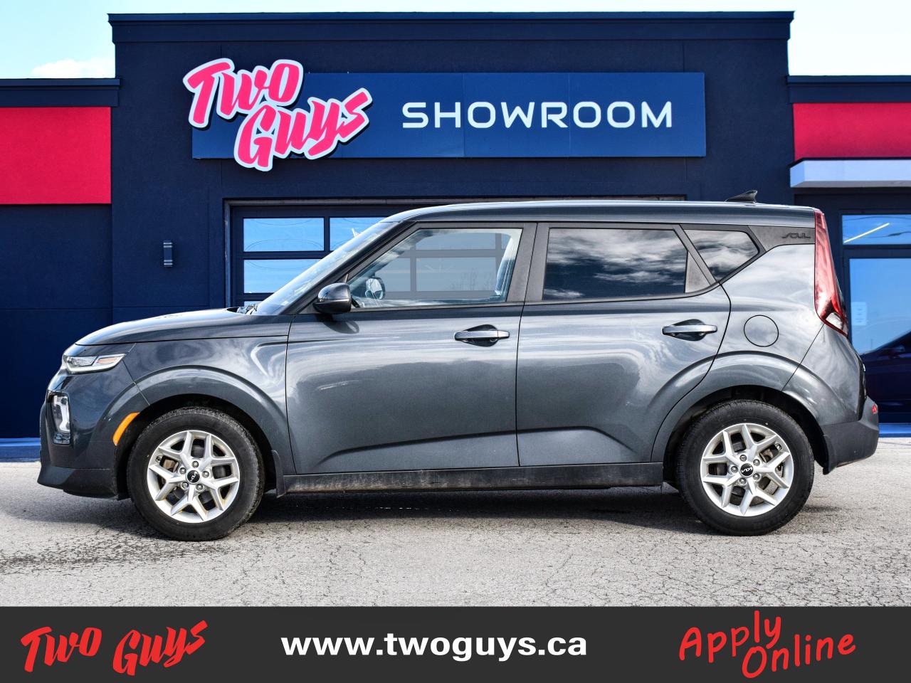 2022 Kia Soul EX IVT Back Up Cam Heated Front Seats & Wheel Photo2