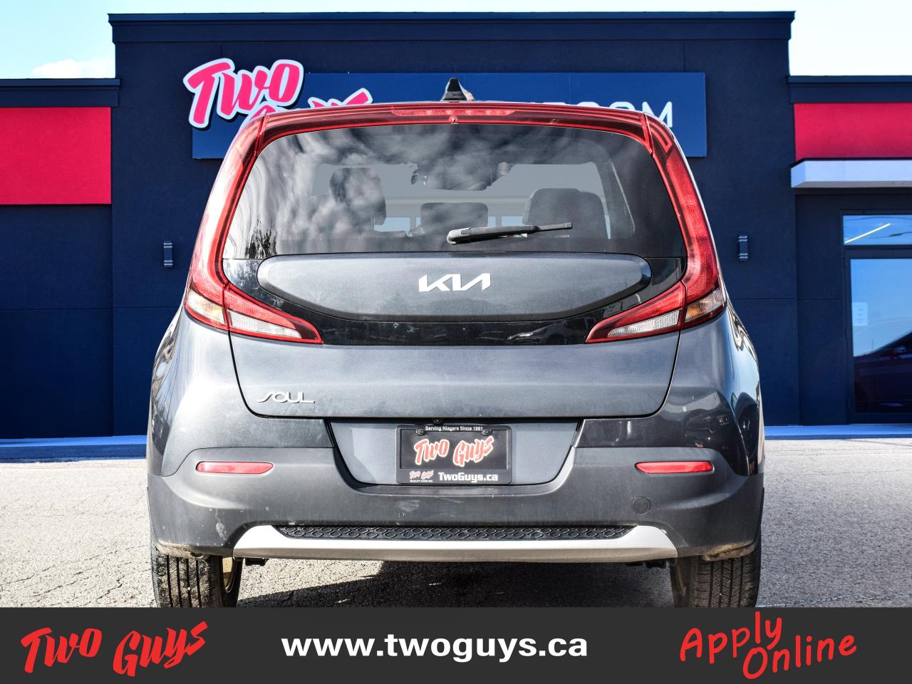 2022 Kia Soul EX IVT Back Up Cam Heated Front Seats & Wheel Photo4