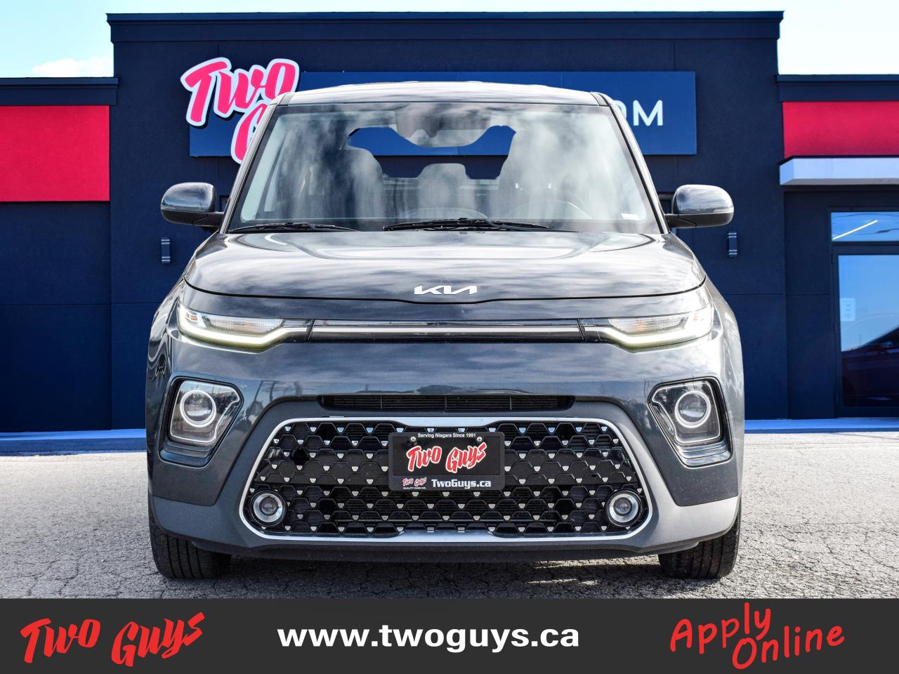 2022 Kia Soul EX IVT Back Up Cam Heated Front Seats & Wheel Photo