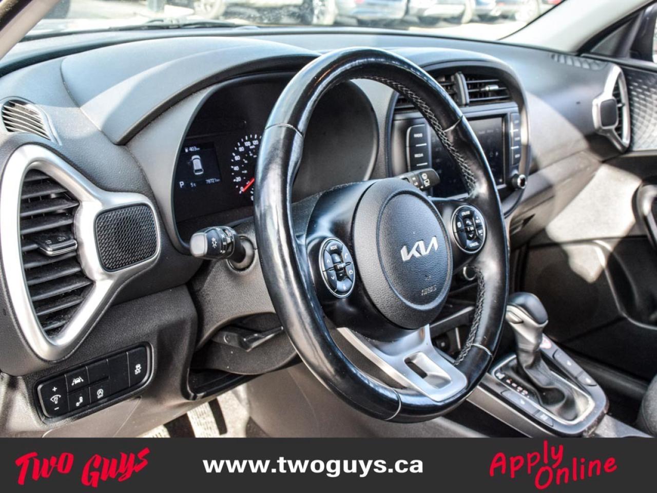 2022 Kia Soul EX IVT Back Up Cam Heated Front Seats & Wheel Photo