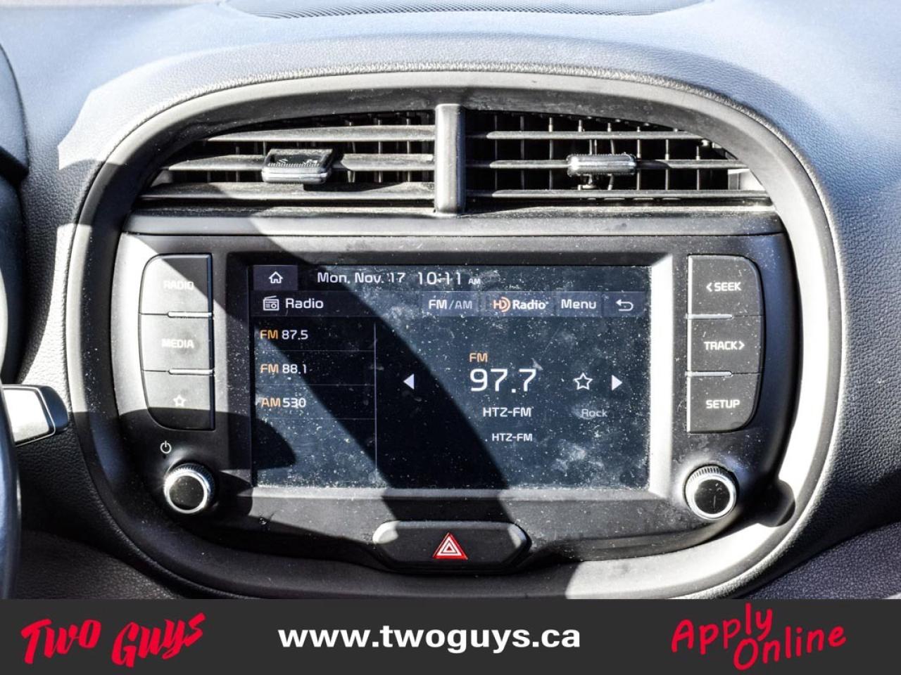 2022 Kia Soul EX IVT Back Up Cam Heated Front Seats & Wheel Photo