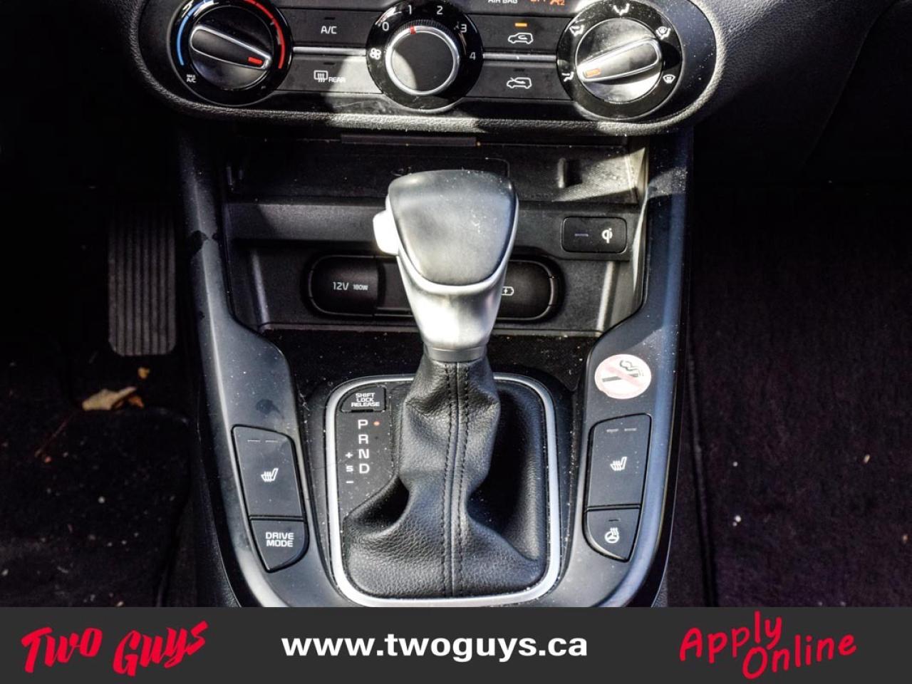 2022 Kia Soul EX IVT Back Up Cam Heated Front Seats & Wheel Photo