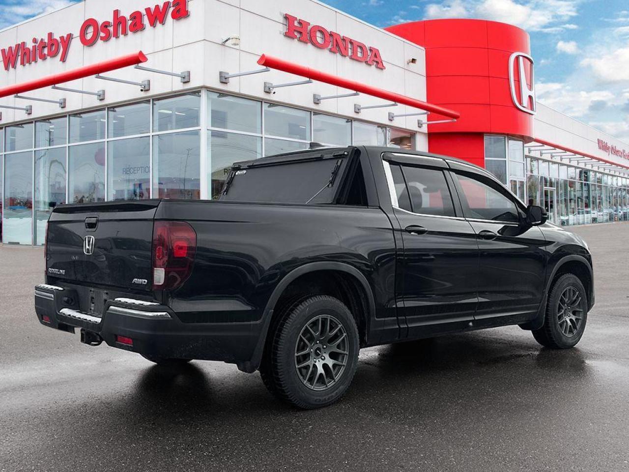 2017 Honda Ridgeline LX Photo