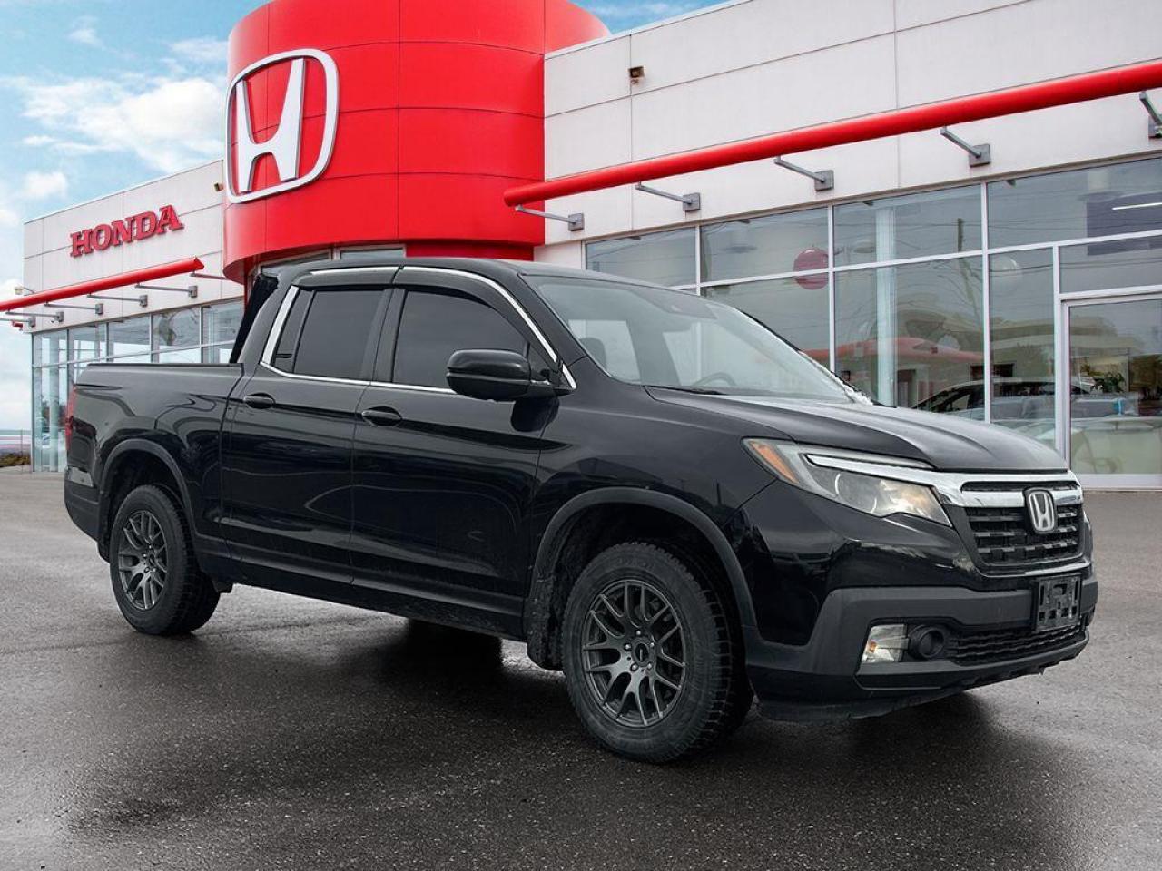 2017 Honda Ridgeline LX Photo