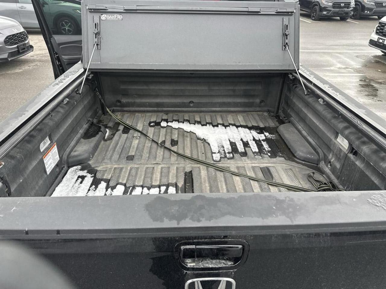 2017 Honda Ridgeline LX Photo