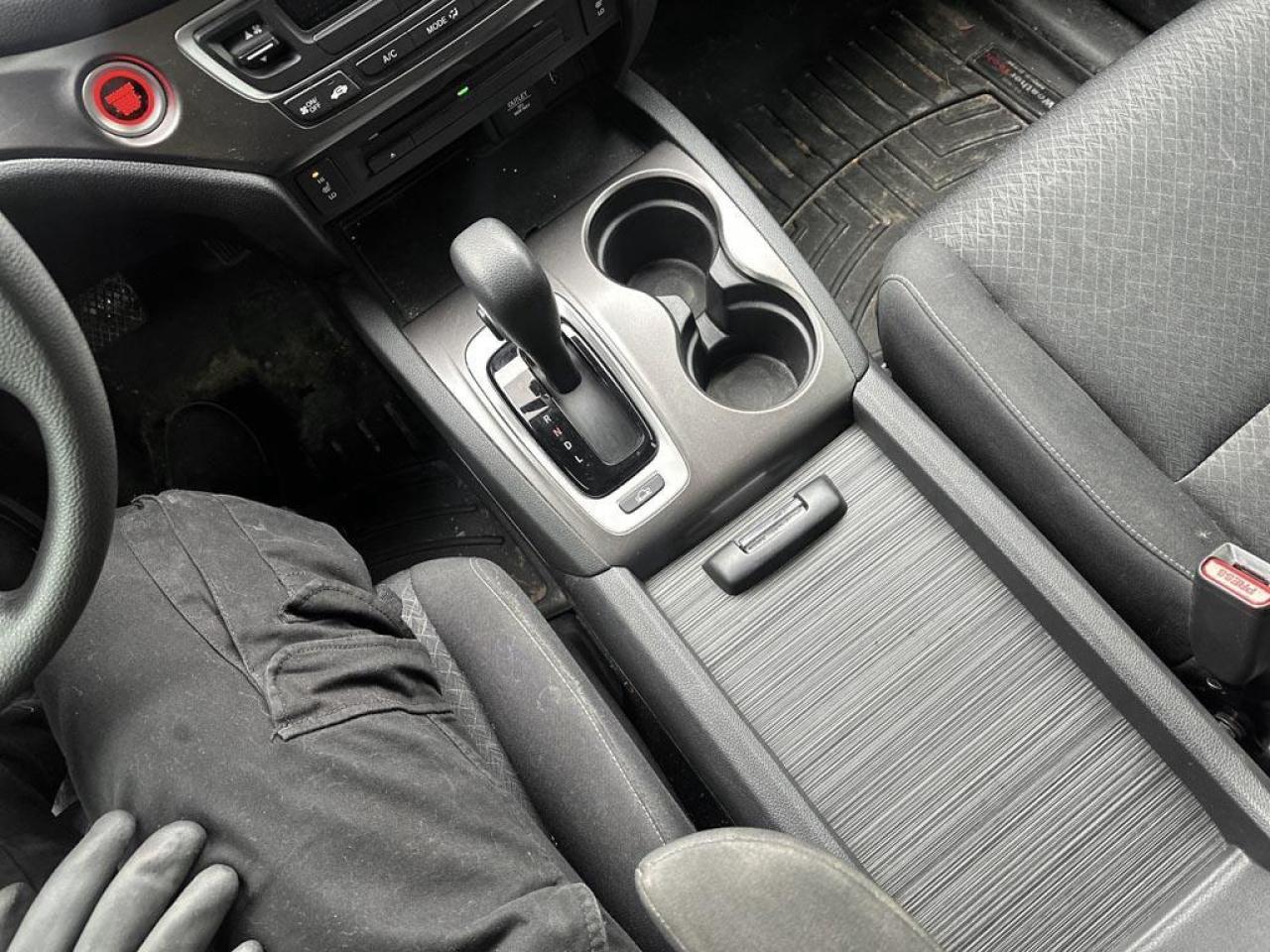 2017 Honda Ridgeline LX Photo